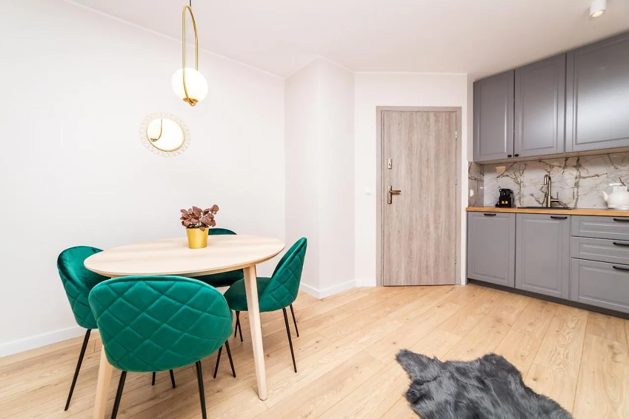 Pobookowane River View Apartments Гданьск 0*,  Польша