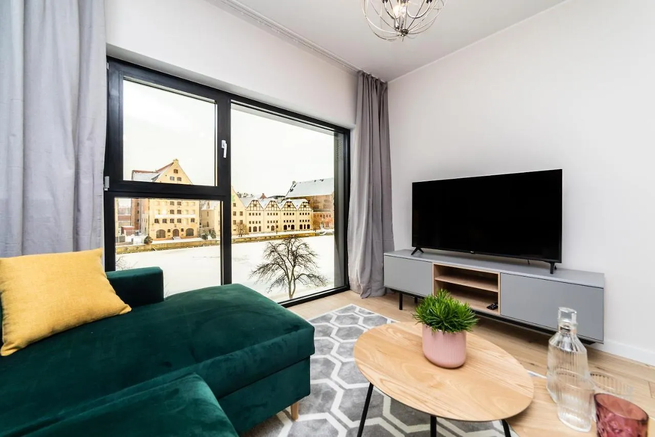 Pobookowane River View Apartments Гданьск 0*,  Польша