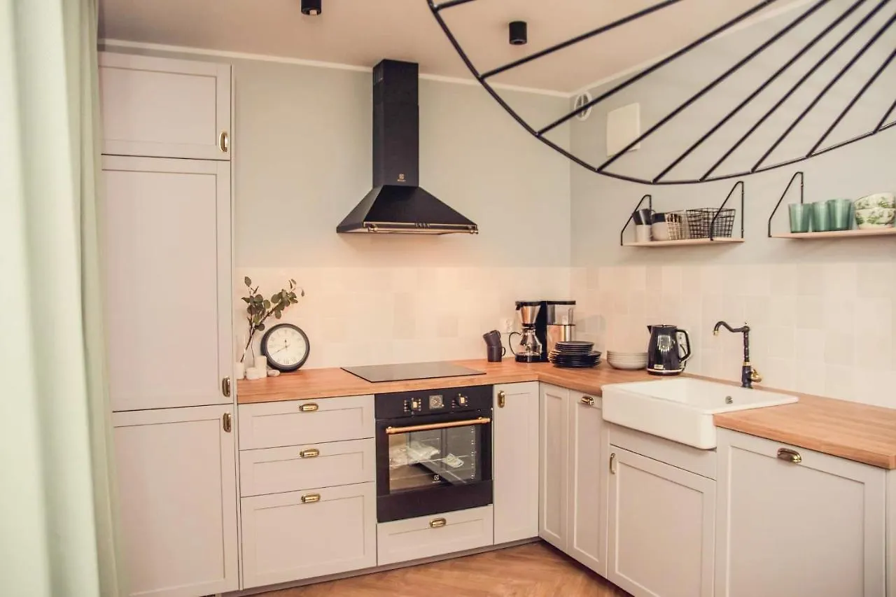 Pobookowane River View Apartments Гданьск